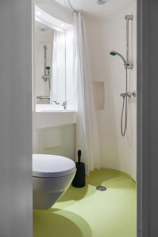Camelot Rooms Eindhoven 0*,  Netherlands
